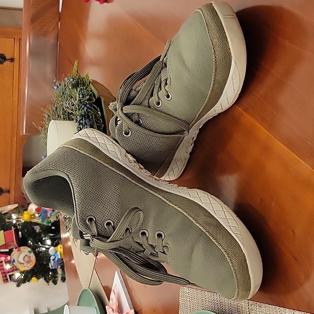 Nobull Canvas Trainer - image 1